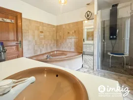 Vente Maison 5 pièces avec piscine couverte