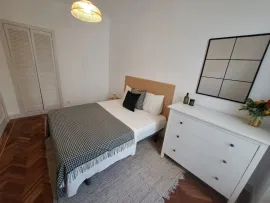 Location Calle del Prado, Madrid