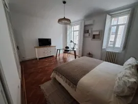 Location Calle del Prado, Madrid