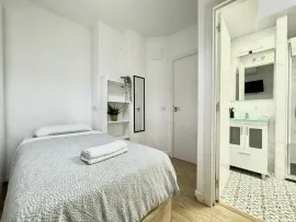 Location Calle de Melquíades Álvarez, Madrid