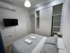 Location Calle de Melquíades Álvarez, Madrid