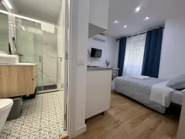 Location Calle de Melquíades Álvarez, Madrid