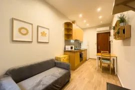 Carrer d'Hostafrancs de Sió, Barcelona Barcelona