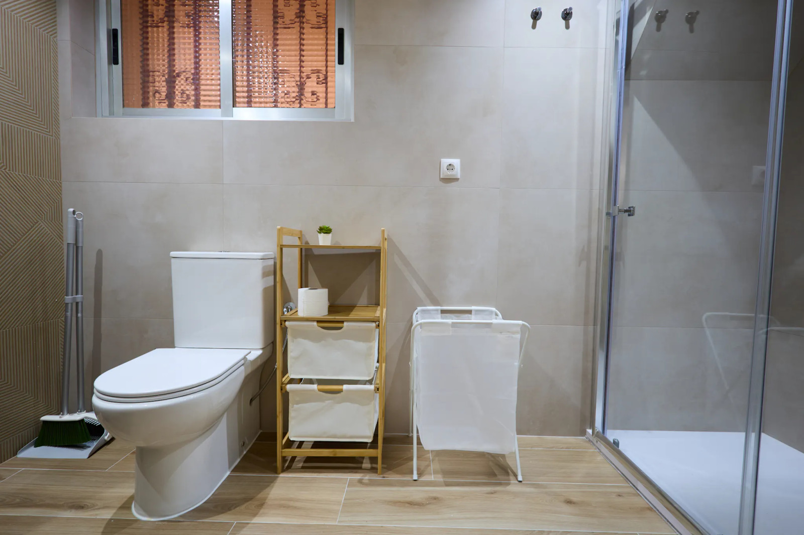 Location Carrer de Sant Rafael, Valencia