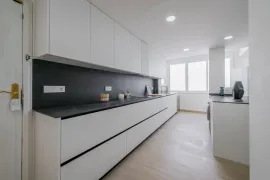 Colocation Avenida de Brasilia, Madrid
