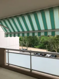 Location F4 près commerces et transports du point du jour