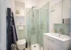 Location T1 meublé, refait à neuf, quartier central