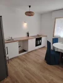 T2 confortablement meublé à deux pas du Jardin Pub Bordeaux