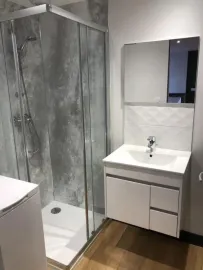 Location Studio au coeur de Sainte Maure, immeuble classée