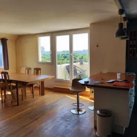 Location Appartement F4 à partager