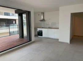Location Studio proche RER A dans quartier agréable