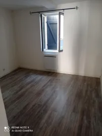 Location F2 Châtel-Guyon avec terrasse