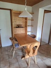 Location Appt au calme dans chalet : jardin et vue montagne