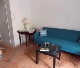Location Beau 2P meublé 30m² quartier Notre-Dame