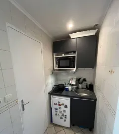 Location Location studio 17 m² Sevres
