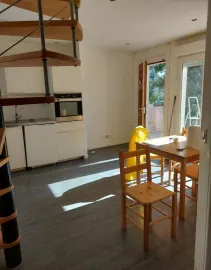 Location Maison 55 m² sans vis a vis avec jardin 200m²