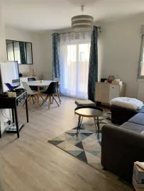 Location Appartement agréable et idéalement situé