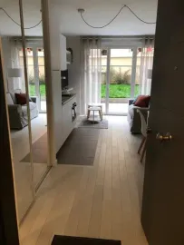 Location Joli studio - Bien meublé, avec terrasse et jardin