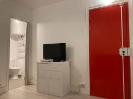 Beau studio meublé 16m² Nation Paris 20e