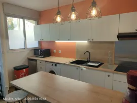 Location Superbe T1 rez  de jardin 35m2
Rénové meublé