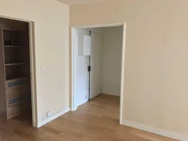 Location Location T2 Paris 19ème