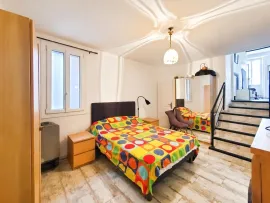 Location Beau T2 climatisé plein centre ville
