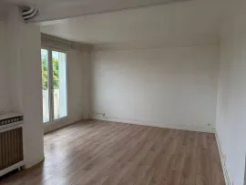 Location 50m² - Face au Parc des Buttes Chaumont