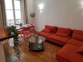 Charmant 2 pièces de 42m2 dans le quartier Village Paris 18e
