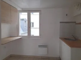 Location 2 pièces rue de Clery Paris 2è
