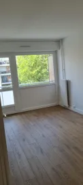 Location 3/4 pièces 77 m2 refait a neuf