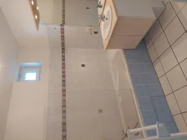 Location Appartement T 3 avec cave et garage