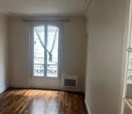 Location 2 pièces à louer Paris 18ème