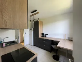 Location T4 meublé 73m² – Métro Henri Fréville Tout équipé