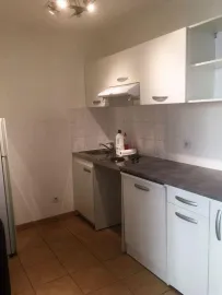 Location Beau T2 34m² avec terrasse et garage