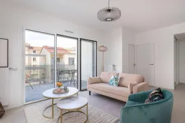 Beau T3 74m2 refait à neuf et lumineux Lyon 9e