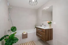 Location Beau T3 74m2 refait à neuf et lumineux