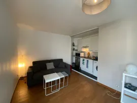 Location Loue agréable Studio meublé 29 m²