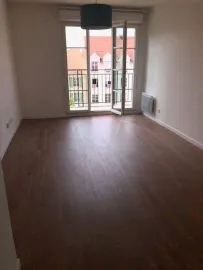 Location Beau 2P 40m² dans une résidence arborée