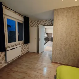 Location Petite maison meublée ,à louer, refait à neuf