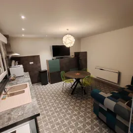 Location Petite maison meublée ,à louer, refait à neuf
