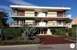 Location Studio meublé dans immeuble très calme
