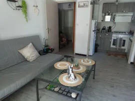 Location Studio meublé dans immeuble très calme