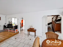 Vente Maison 4 chambres 145 m² avec piscine et garage