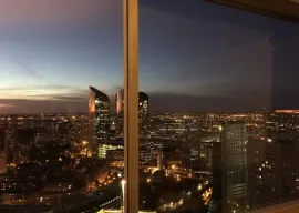 Location Studio au sommet de la Tour Défense 2000