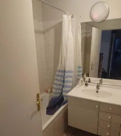 Colocation Belle chambre en coloc 75m² avec balcon