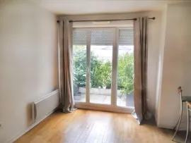 Location 2 pièces 40m proche RER val Fleury avec parking