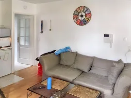 2 pièces 40m proche RER val Fleury avec parking Meudon