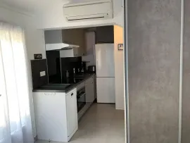 Location Studio meublé climatisé à Mandelieu (proche Cannes