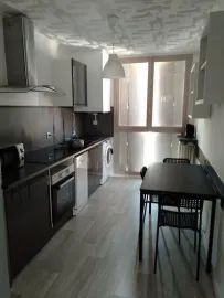 Colocation Chambre dans 4P meublé 56m² avec balcon