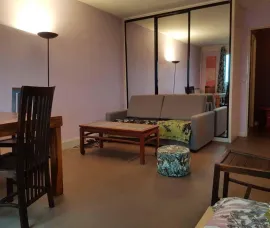 Grand studio meublé 37m² proche RER B Laplace Arcueil